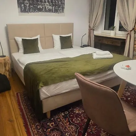 Old Centrum Apartment